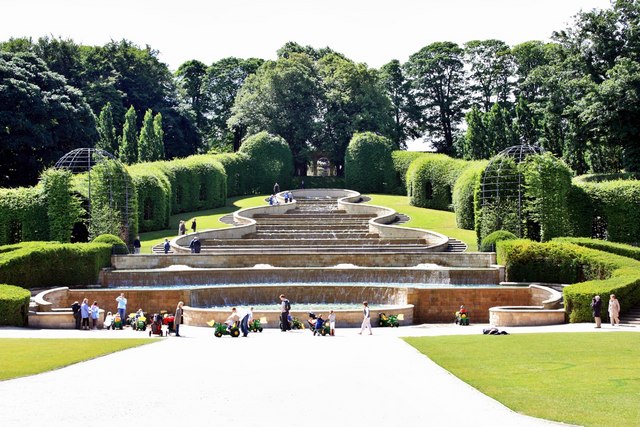 Whitley Bay & Alnwick Garden